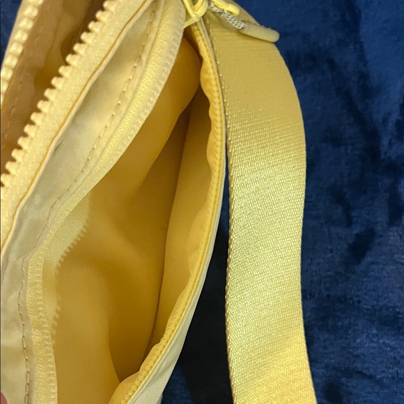 Lululemon Athletica Vibrant Yellow Belt Bag - Picture 5 of 5